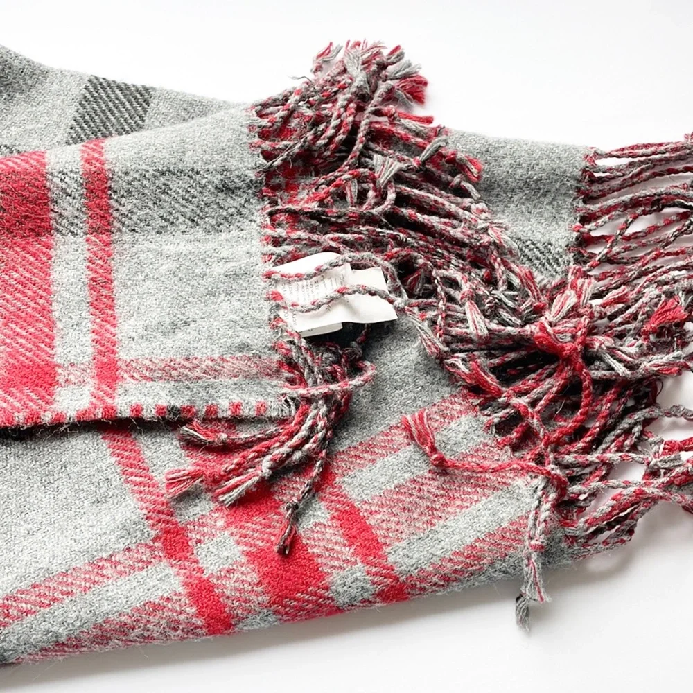 Pottery Barn Whitaker Reversible Throw